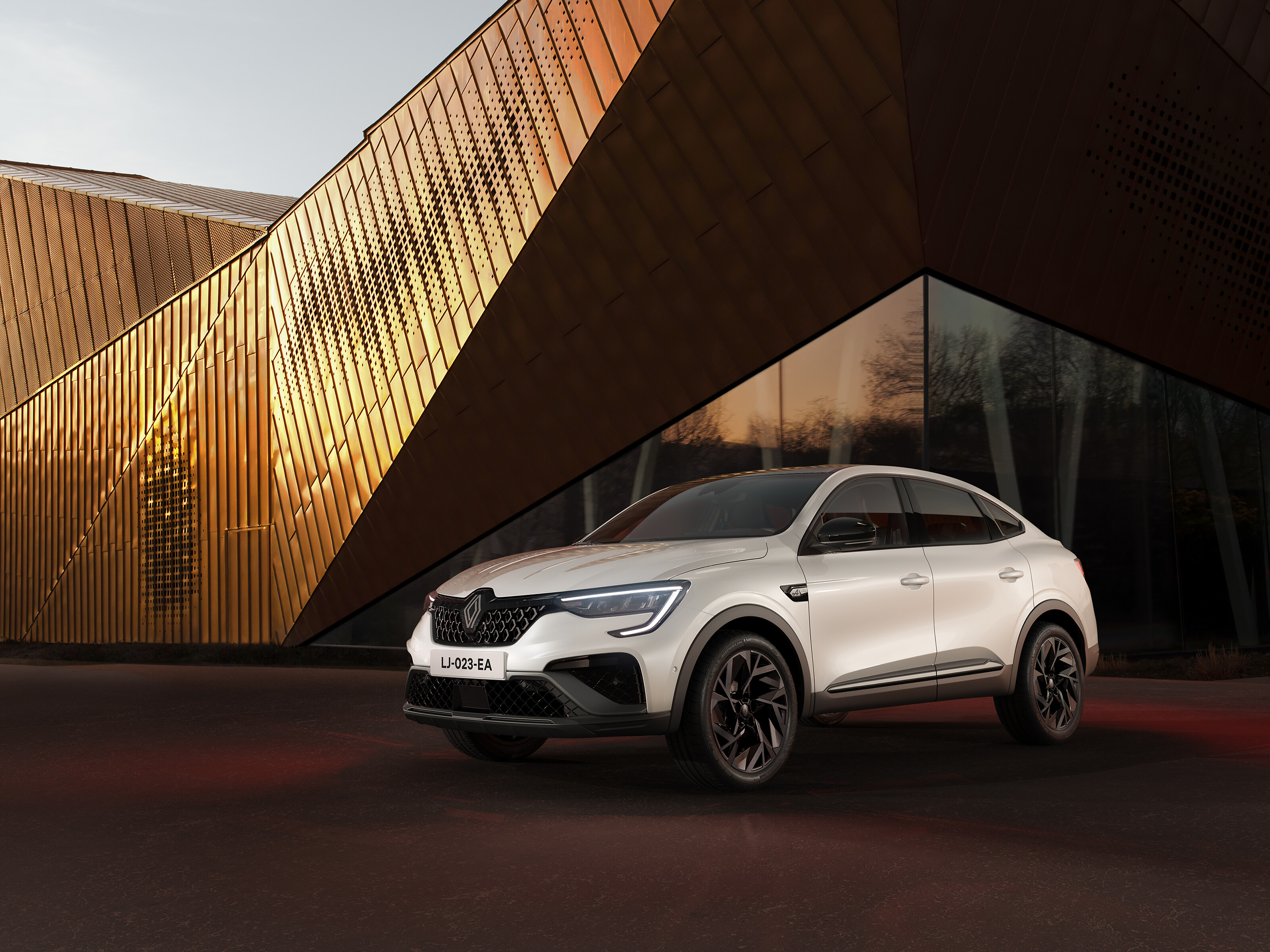 Aktualisierter Renault Arkana: neue Ausstattungen, neue Optik